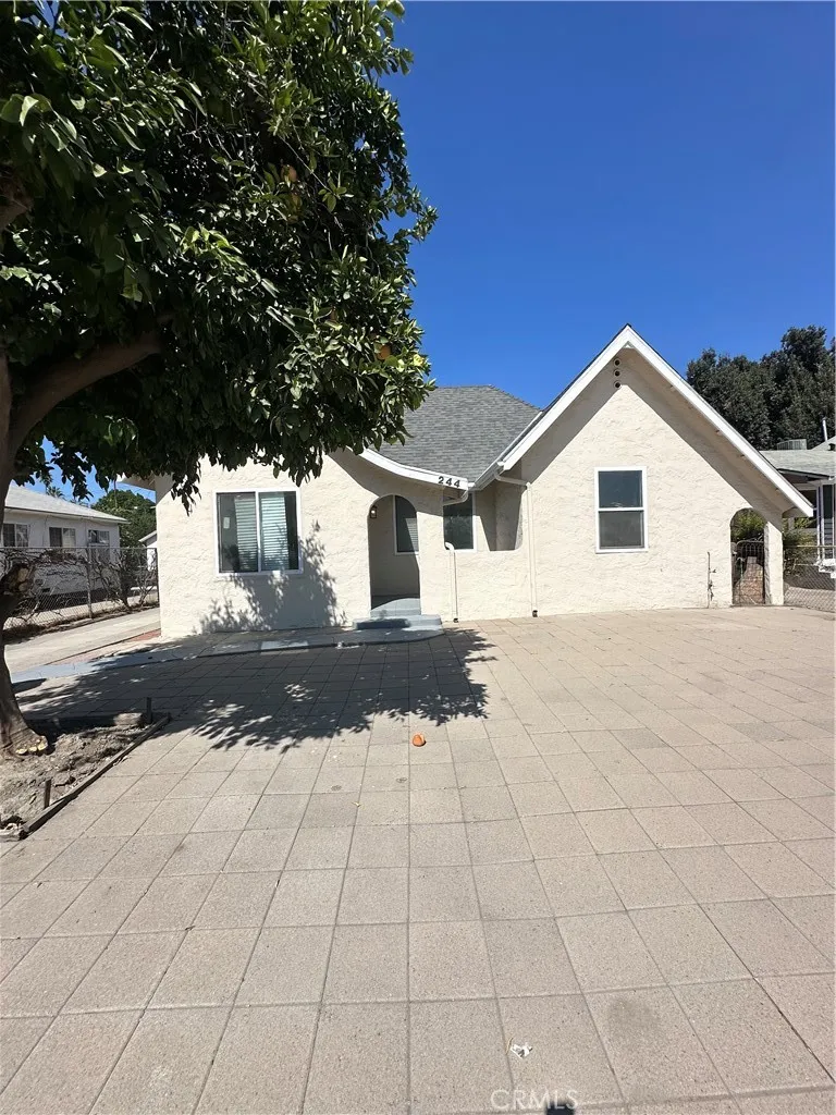 244 E 10th, San Bernardino, California 92410 home-pic-0