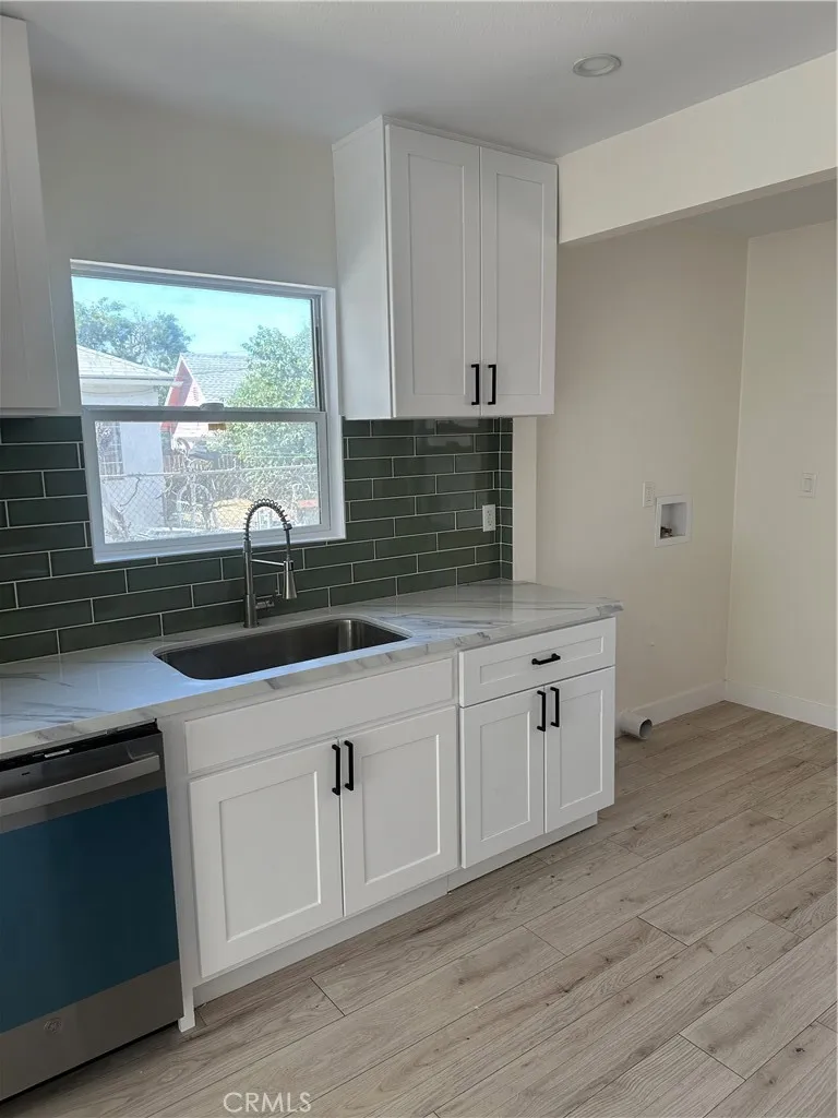 244 E 10th, San Bernardino, California 92410 home-pic-2