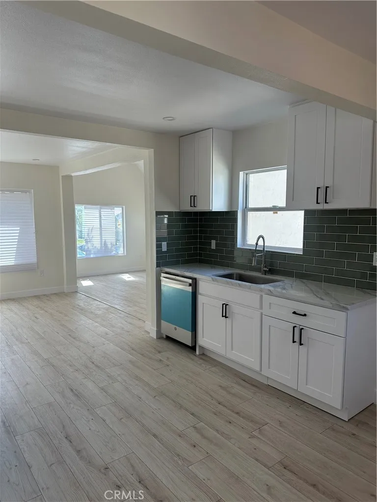 244 E 10th, San Bernardino, California 92410 home-pic-1