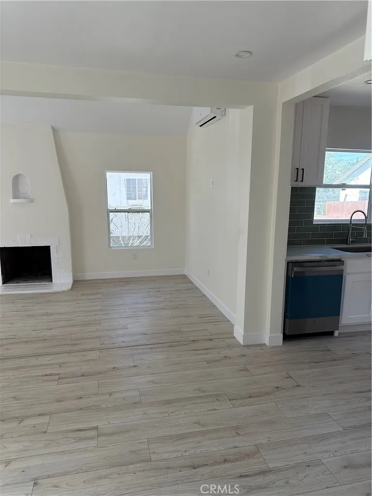 244 E 10th, San Bernardino, California 92410 home-pic-8