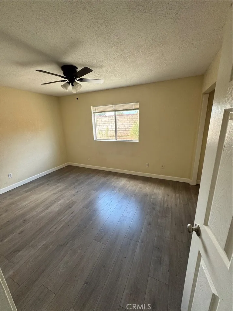 2505 Rosemary Lane, San Bernardino, California 92407 home-pic-3