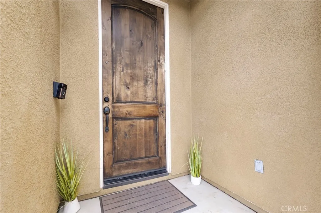 6997 Sale Avenue, West Hills, California 91307 home-pic-45