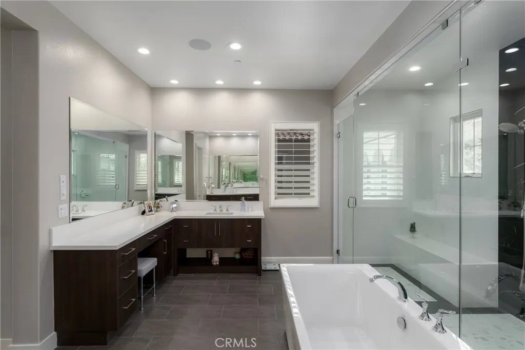 162 Leafy, Irvine, California 92602 home-pic-31