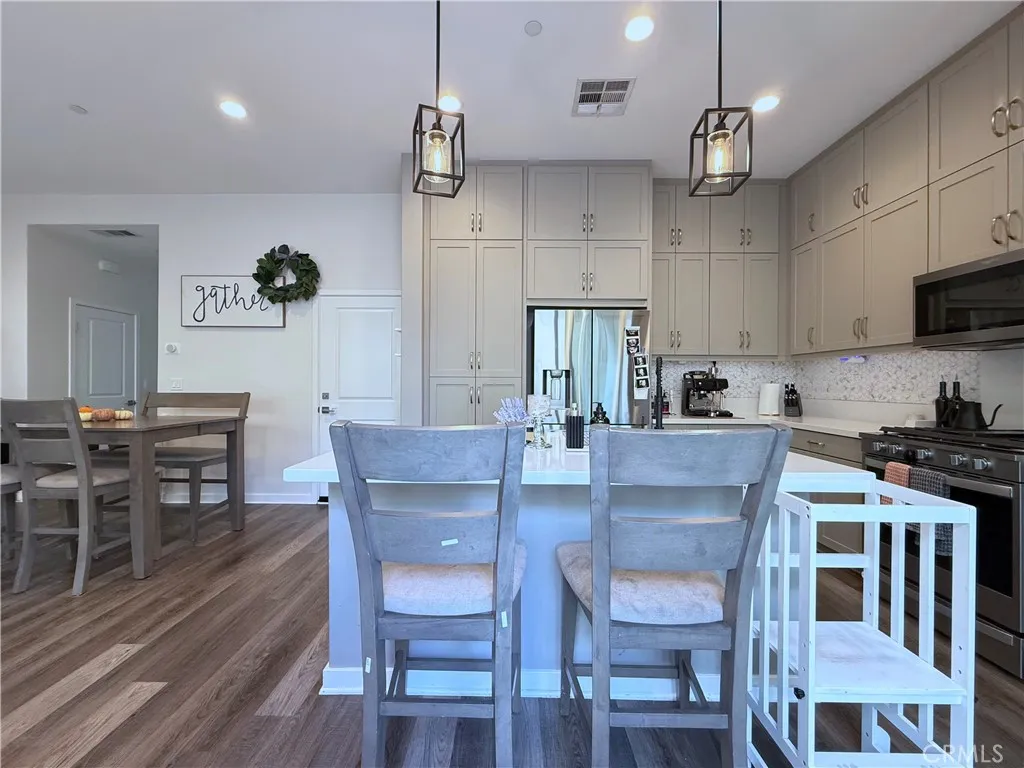 4173 Horvath 103, Corona, California 92883 home-pic-7