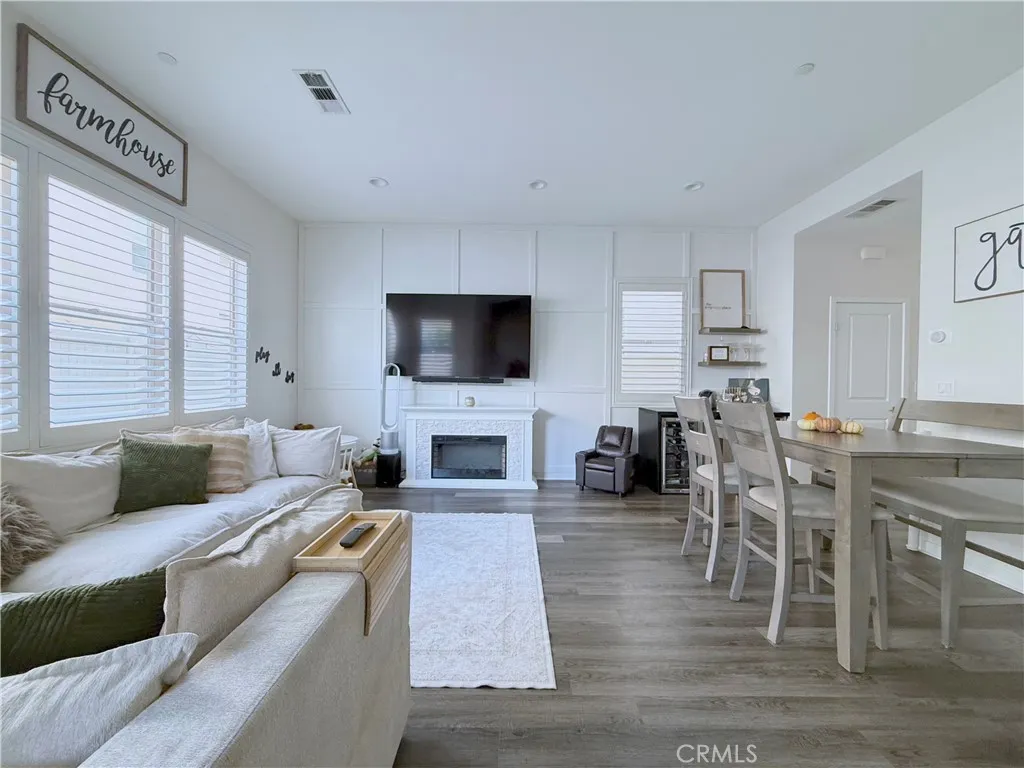 4173 Horvath 103, Corona, California 92883 home-pic-5