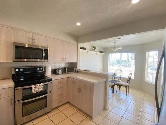 Kitchen2