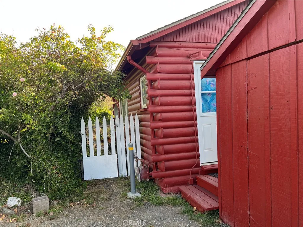 2299 Yorkshire Drive, Cambria, California 93428 home-pic-36