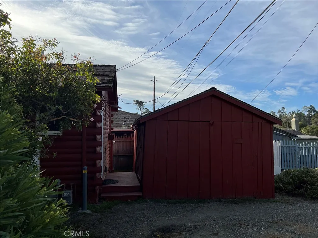 2299 Yorkshire Drive, Cambria, California 93428 home-pic-24