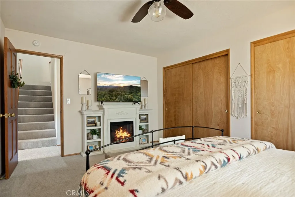 404 Darfo, Crestline, California 92325 home-pic-17