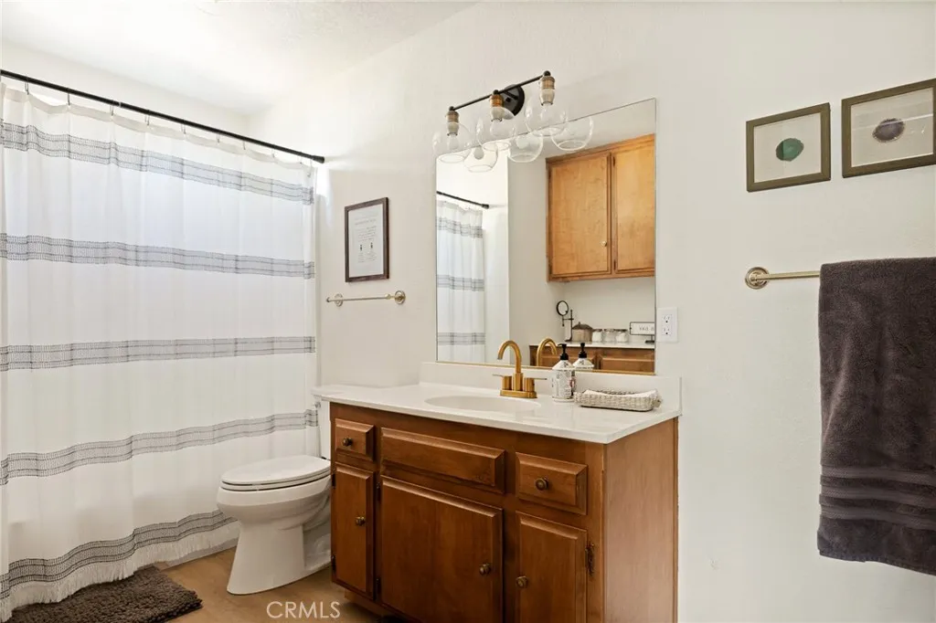 404 Darfo, Crestline, California 92325 home-pic-18