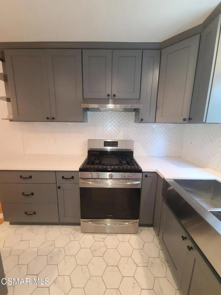 933 21st Street 12, Santa Monica, California 90403 home-pic-5