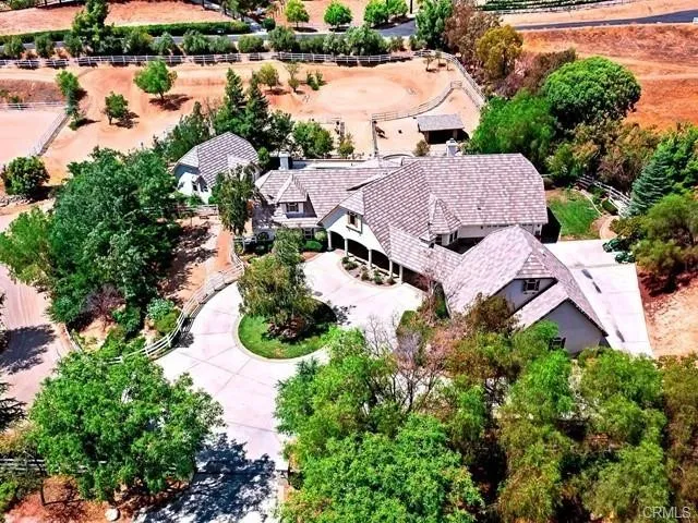 36410 Calle Puerto Bonita, Temecula, California 92592 home-pic-4