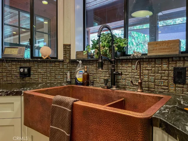 Deep copper basin sink