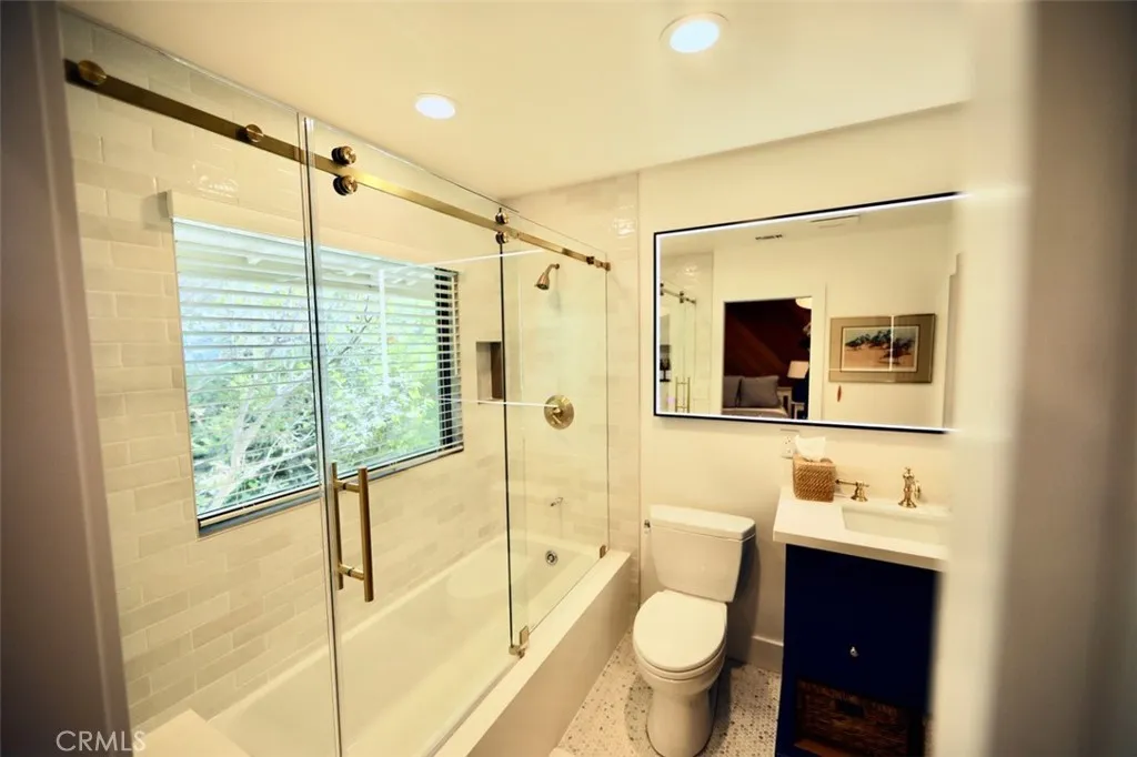 BATH 2/TUB