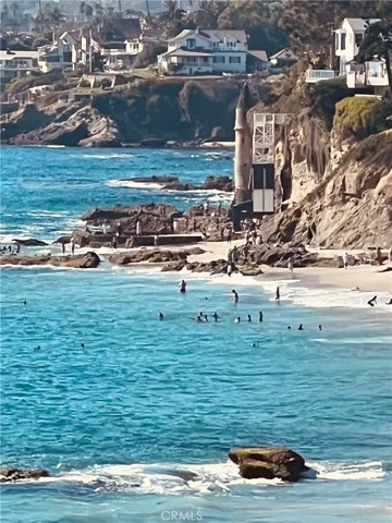 Victoria Beach-South of the community