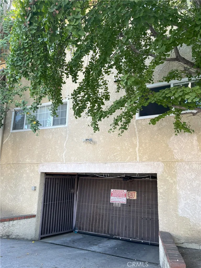 6255 Woodman 203, Valley Glen, California 91401 home-pic-28