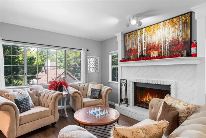 955 Teakwood Drive, Lake Arrowhead, California 92352