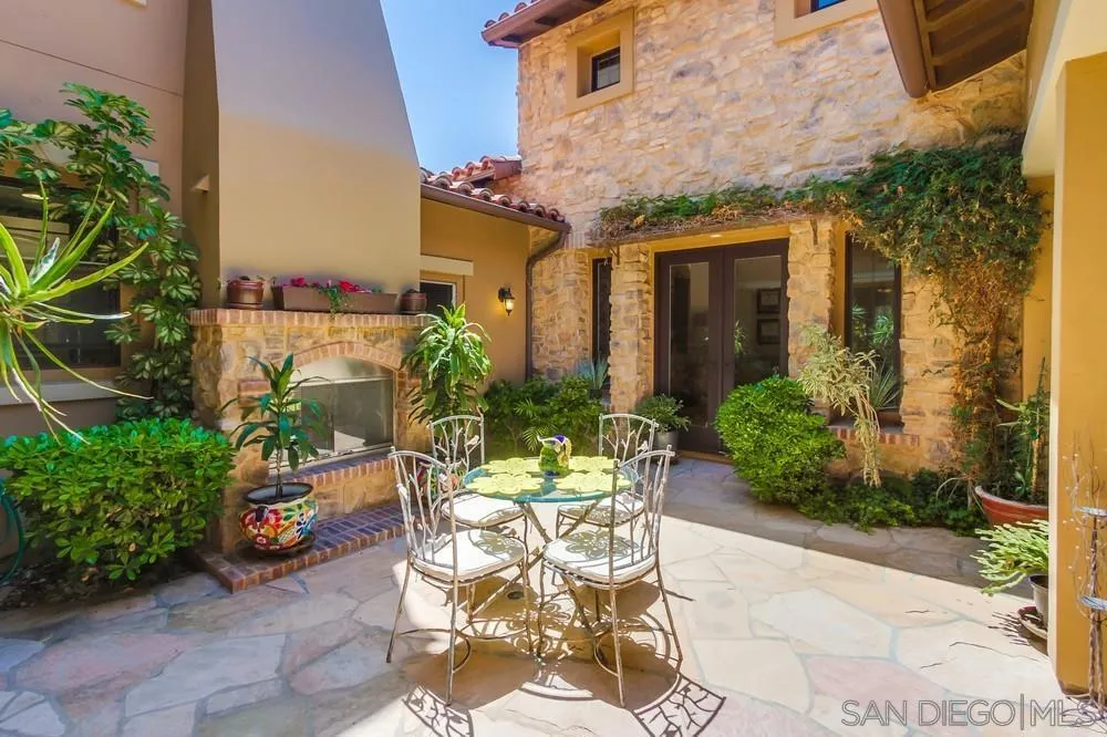 15609 Hayden Lake Place, San Diego, California 92127 home-pic-9