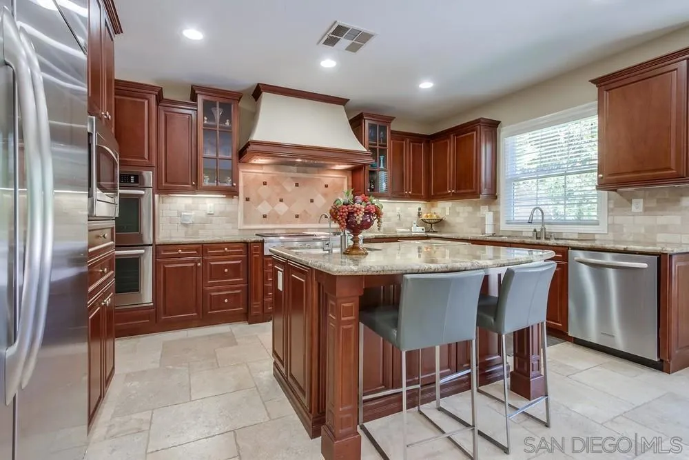 15609 Hayden Lake Place, San Diego, California 92127 home-pic-11