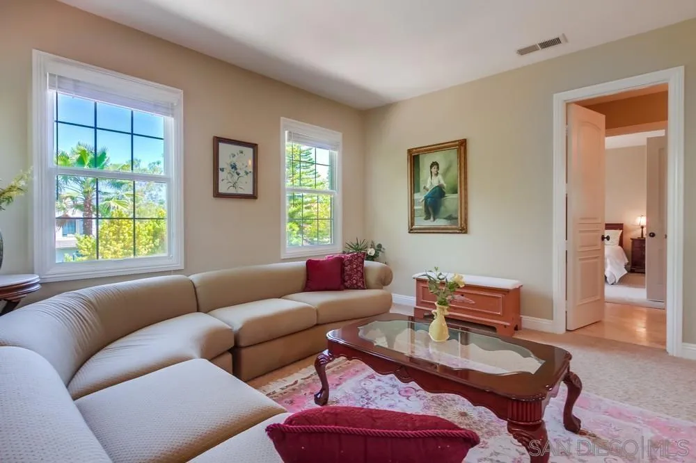 15609 Hayden Lake Place, San Diego, California 92127 home-pic-24