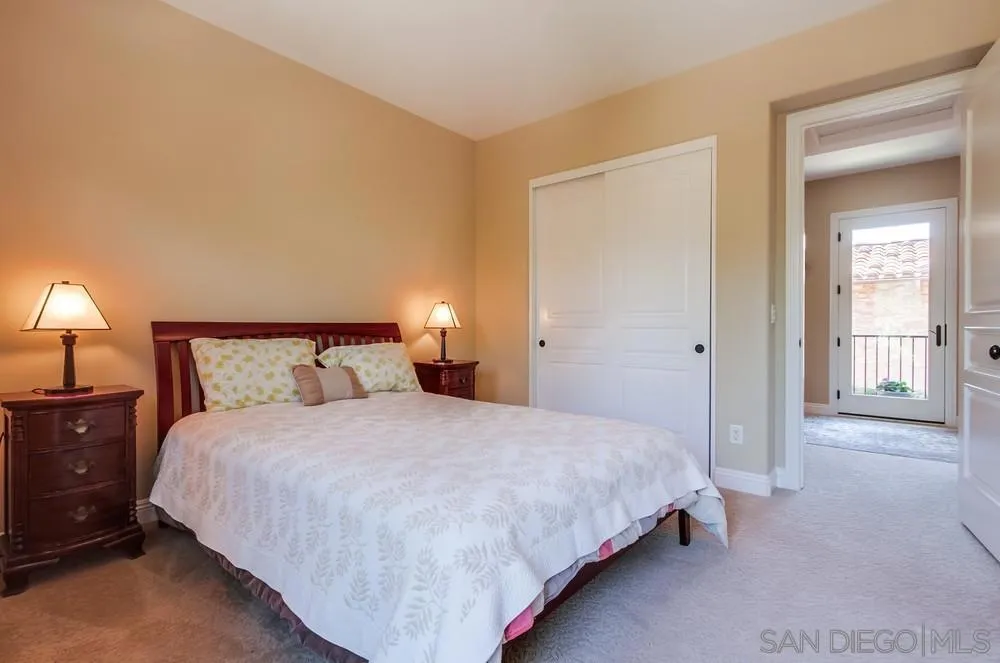 15609 Hayden Lake Place, San Diego, California 92127 home-pic-28