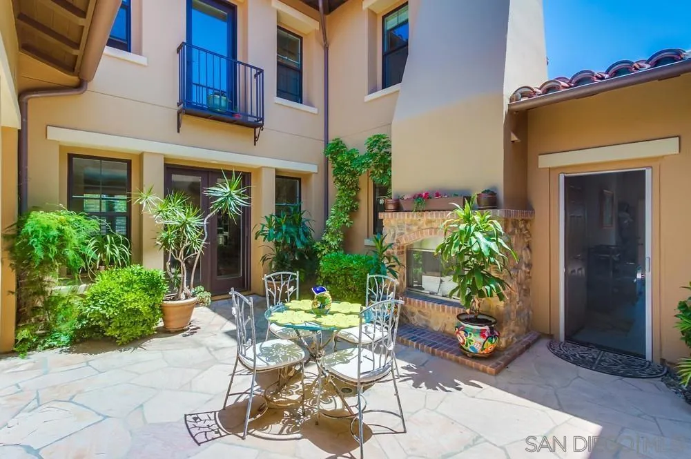 15609 Hayden Lake Place, San Diego, California 92127 home-pic-10