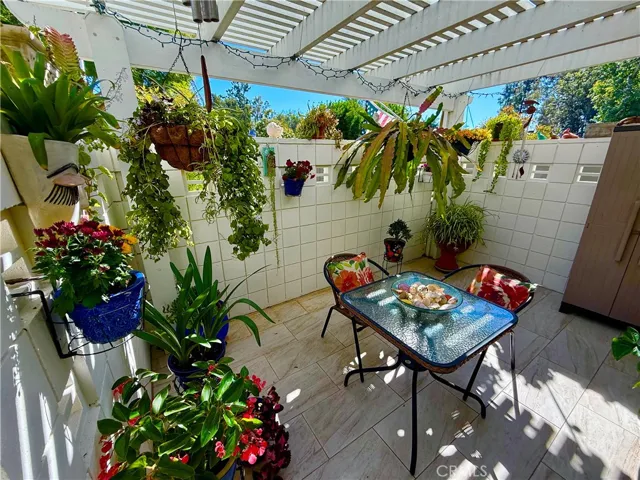Lovely inviting patio!
