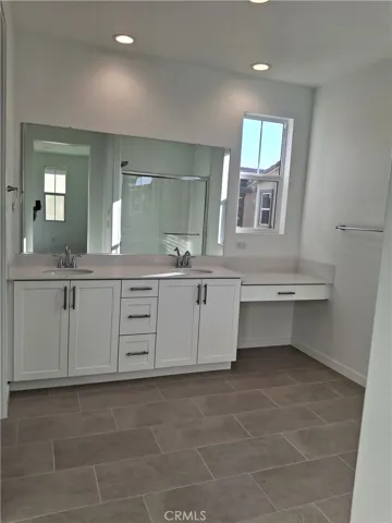 31352 Osage Trail Court, Winchester, California 92596