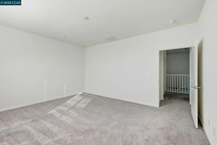 3812 Aircraft Way, Sacramento, California 95834