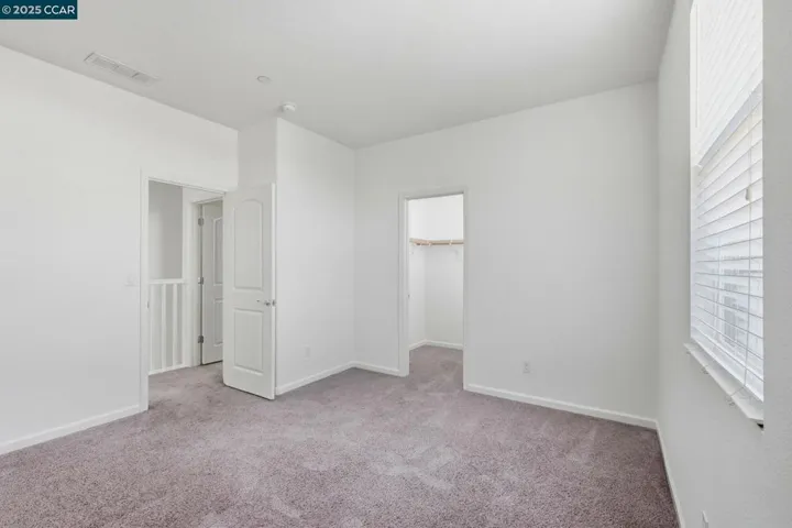 3812 Aircraft Way, Sacramento, California 95834