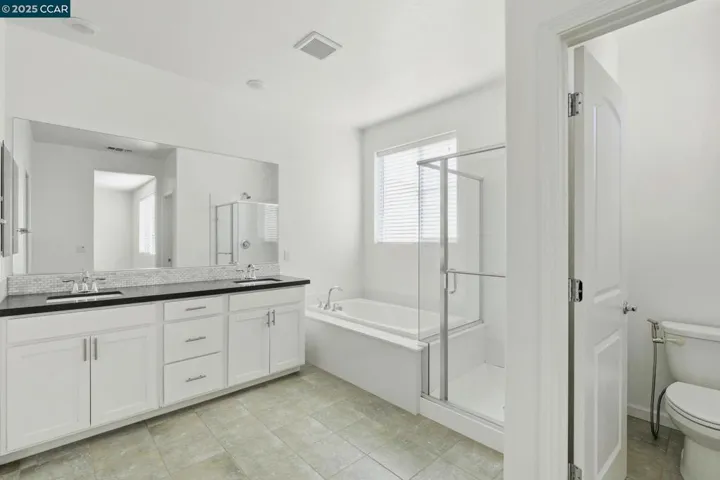 3812 Aircraft Way, Sacramento, California 95834
