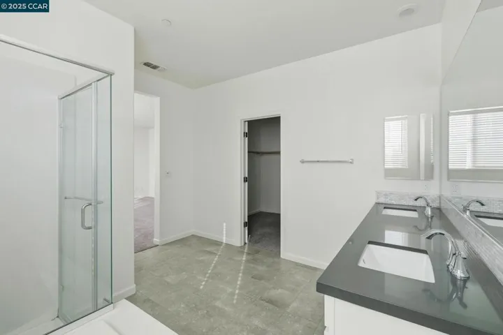 3812 Aircraft Way, Sacramento, California 95834