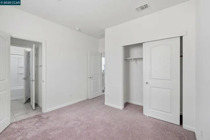 3812 Aircraft Way, Sacramento, California 95834