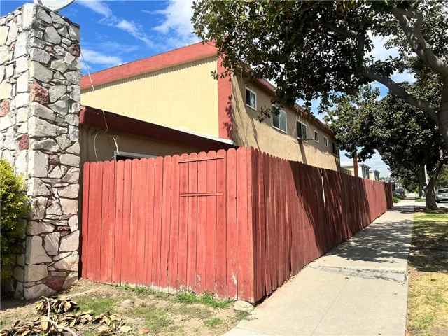 1909 E Wilshire, Fullerton, California 92831