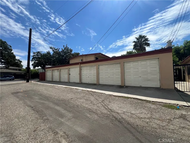 1909 E Wilshire, Fullerton, California 92831