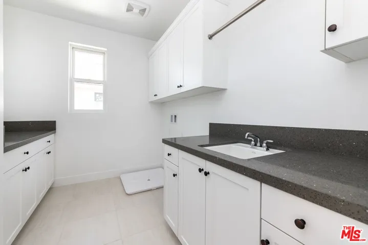 11770 N Hillsborough Lane, Porter Ranch, California 91326