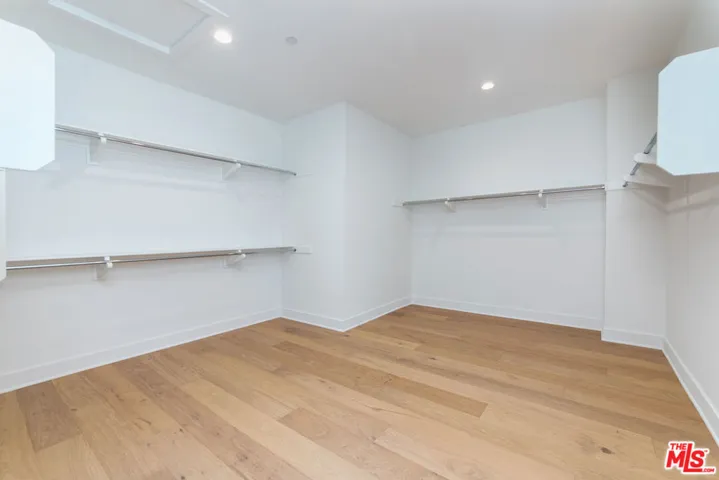 11770 N Hillsborough Lane, Porter Ranch, California 91326