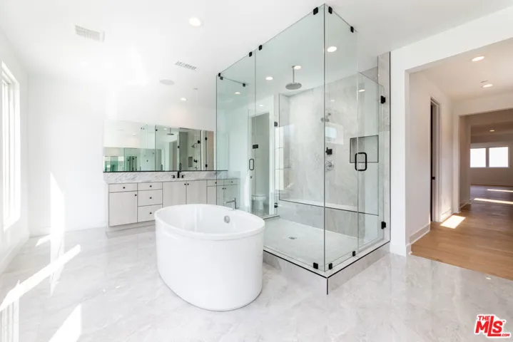 11770 N Hillsborough Lane, Porter Ranch, California 91326