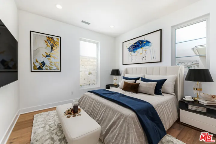 11770 N Hillsborough Lane, Porter Ranch, California 91326