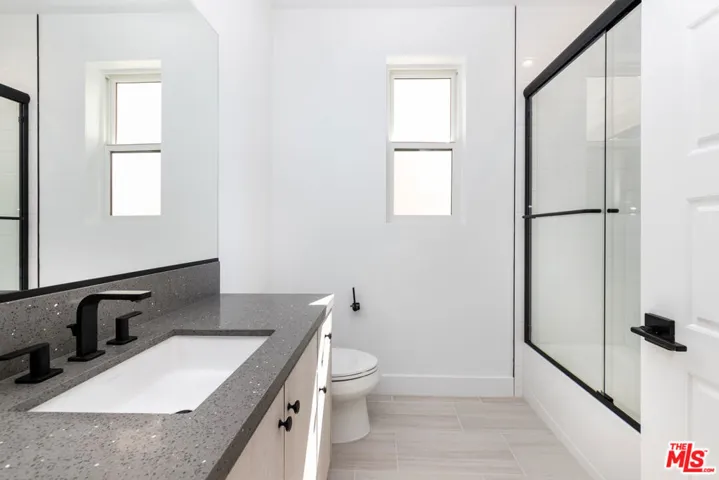 11770 N Hillsborough Lane, Porter Ranch, California 91326