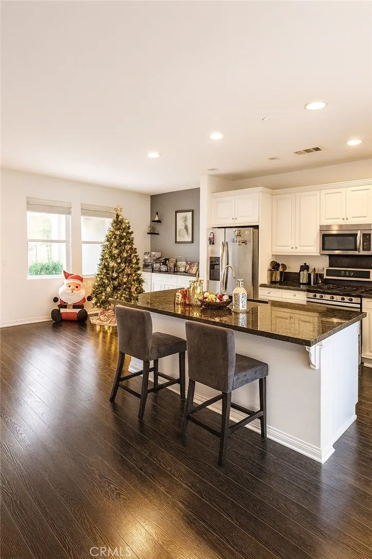 6550 Eucalyptus Avenue, Chino, California 91710 home-pic-0