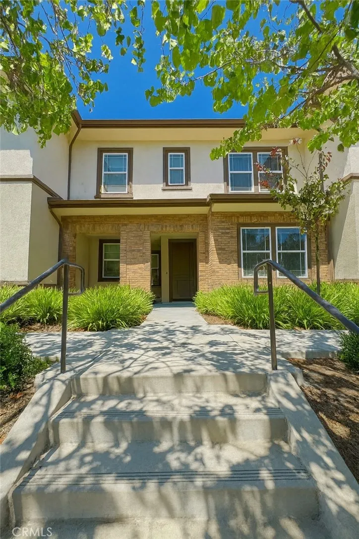 6550 Eucalyptus Avenue, Chino, California 91710 home-pic-18