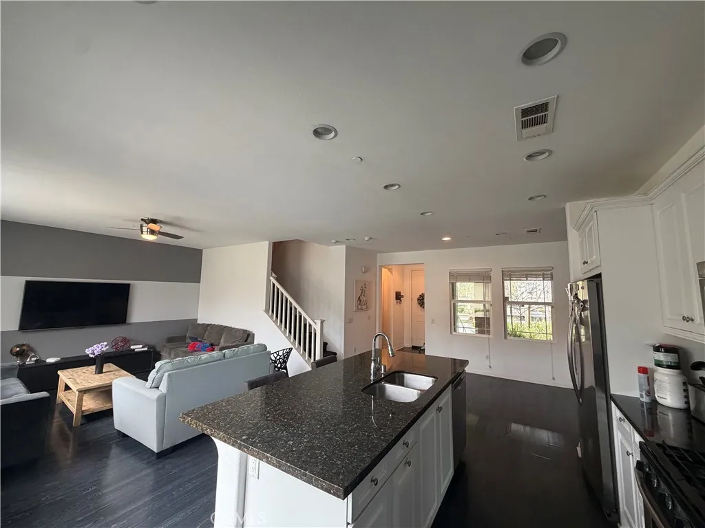 6550 Eucalyptus Avenue, Chino, California 91710 home-pic-3