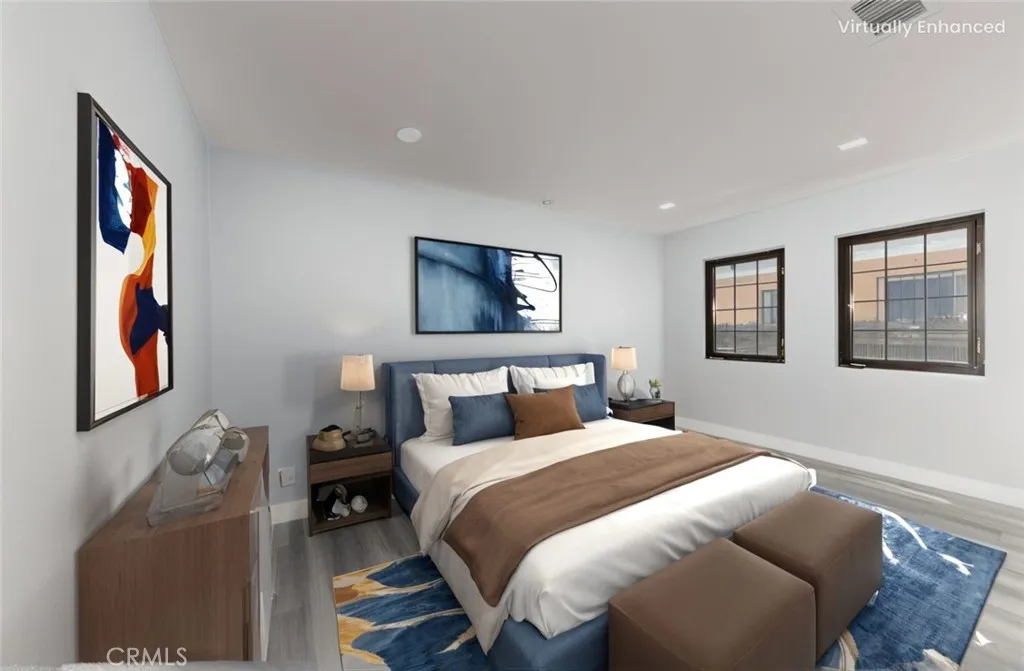 719 W Century, Los Angeles, California 90044 home-pic-21
