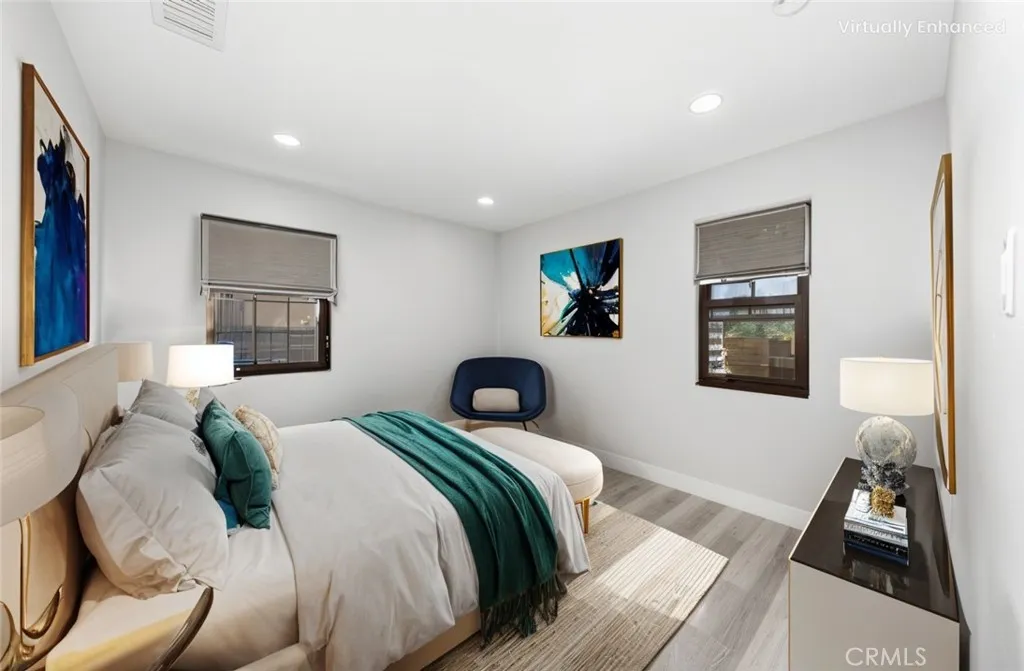 719 W Century, Los Angeles, California 90044 home-pic-17
