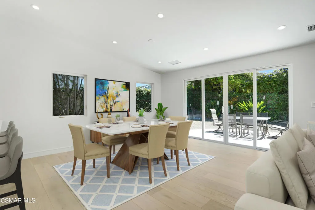 2718 Licia Place, Simi Valley, California 93065 home-pic-8