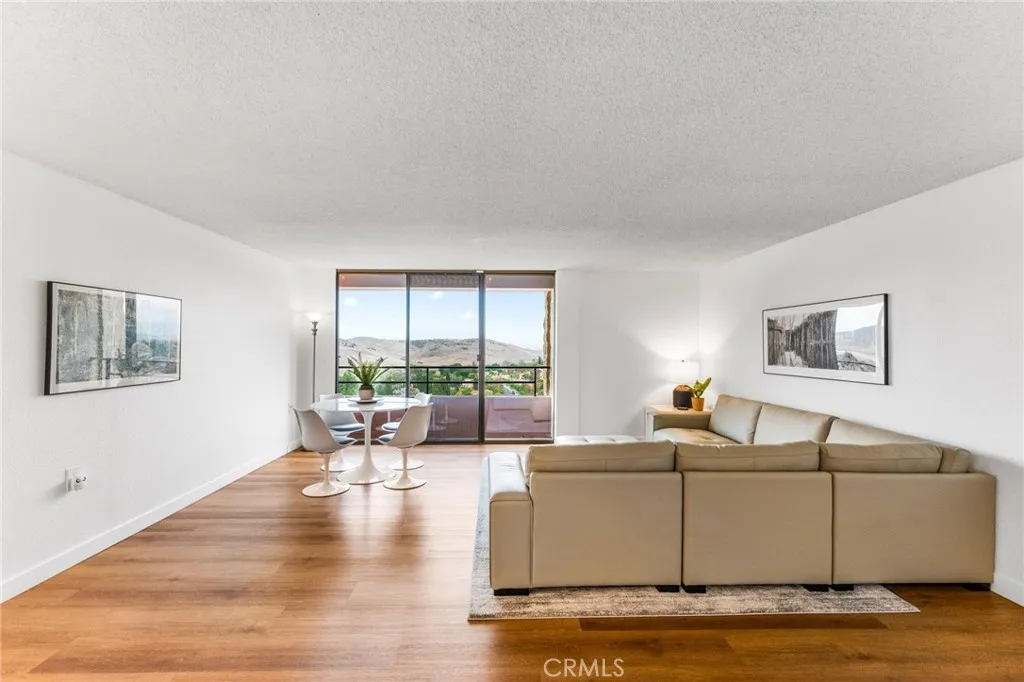 24055 Paseo Del Lago 707, Laguna Woods, California 92637 home-pic-4