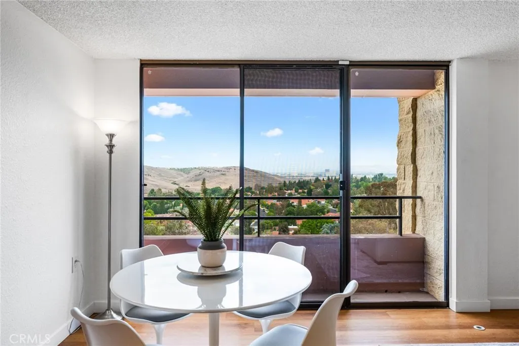 24055 Paseo Del Lago 707, Laguna Woods, California 92637 home-pic-9