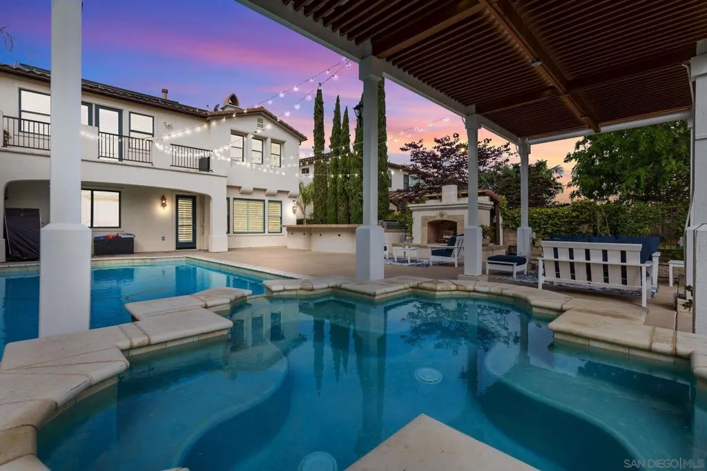 5582 Valerio Trl, San Diego, California 92130 home-pic-39