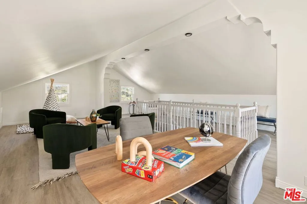 4640 Laurelgrove Avenue, Studio City, California 91604 home-pic-55